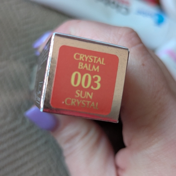 Estee Lauder Skincare and Makeup Set - Picture 7 of 10